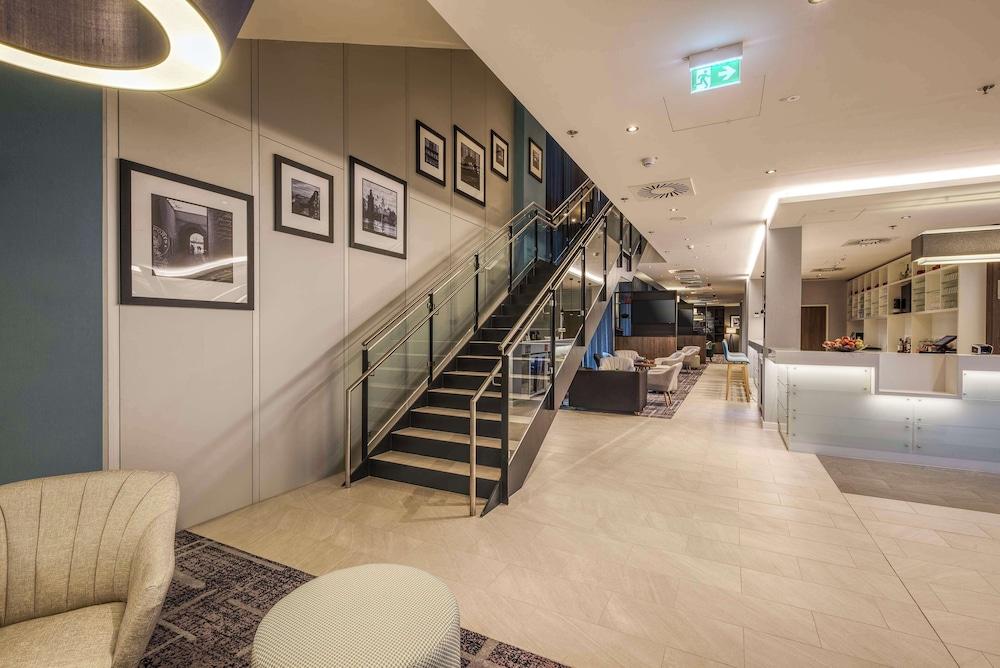 Hampton by Hilton Stuttgart City Centre