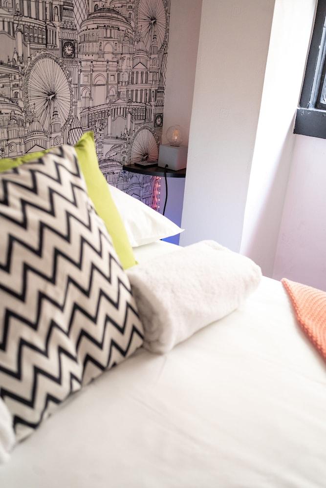 INNit Rooms Ocean Breeze