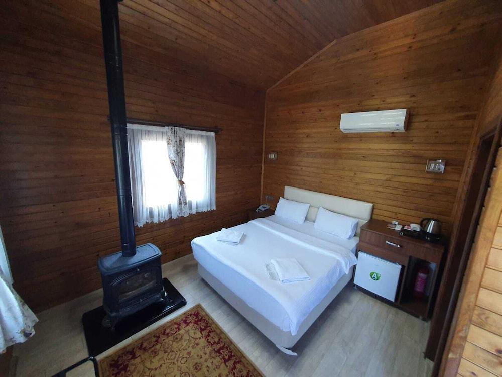 Bağbaşı Yaylası Bungalov Evleri