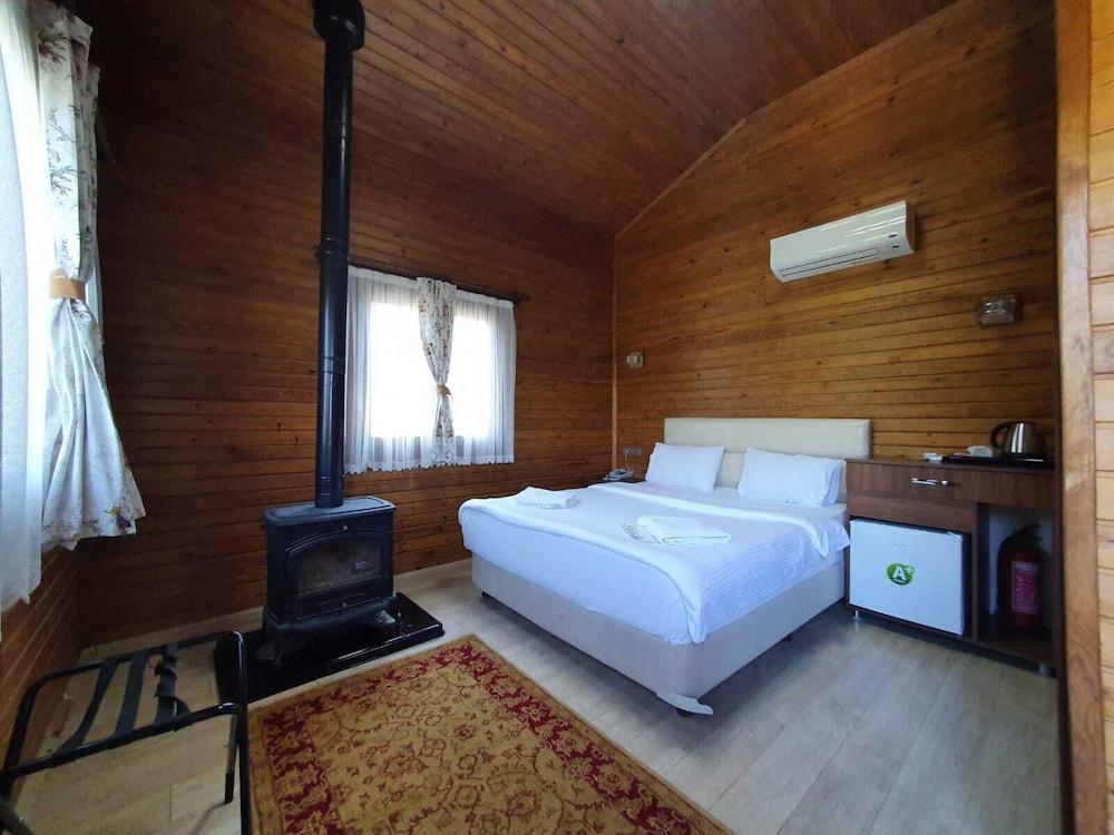 Bağbaşı Yaylası Bungalov Evleri