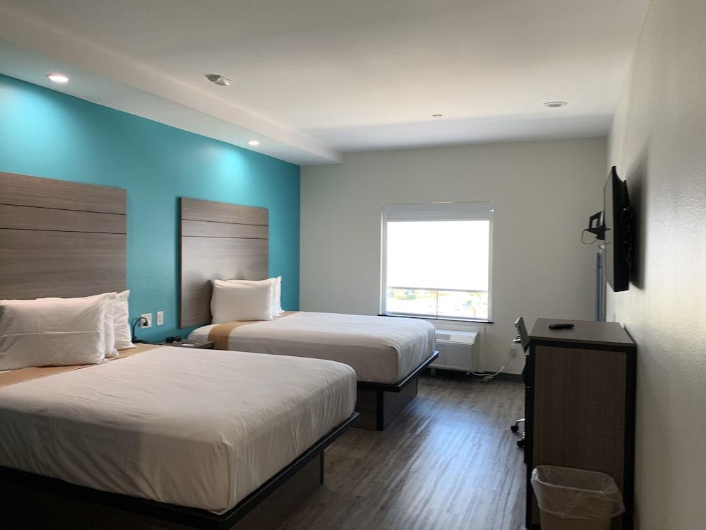 Red Lion Inn & Suites Katy