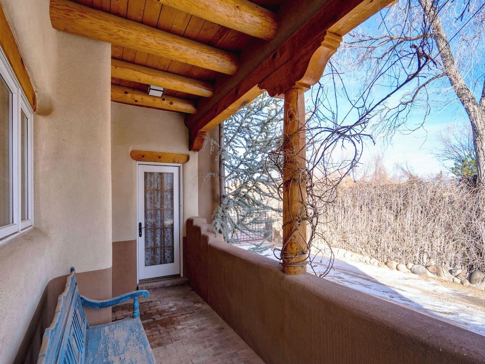 Casa Sin Nombre by Kokopelli Property Management