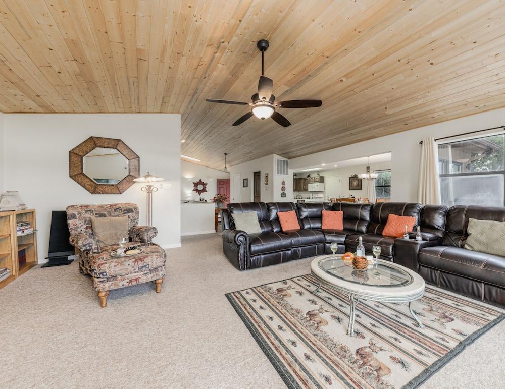 Dodson's Double Decker by Ruidoso Vacation Rentals