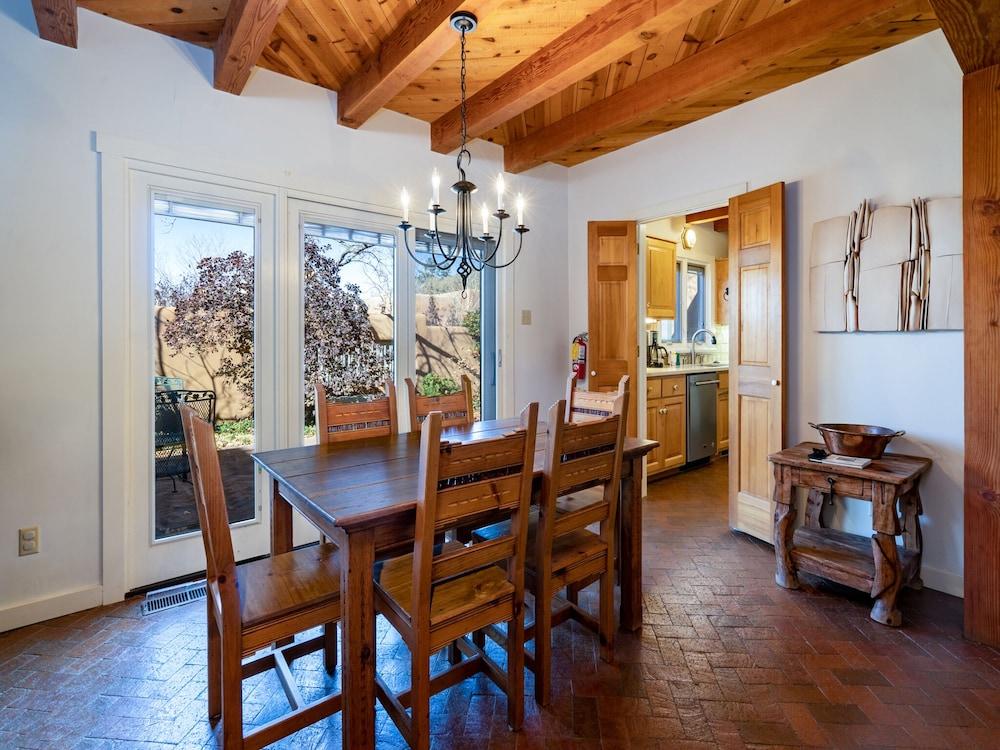 Puertas de Canyon Road by Kokopelli Property Management