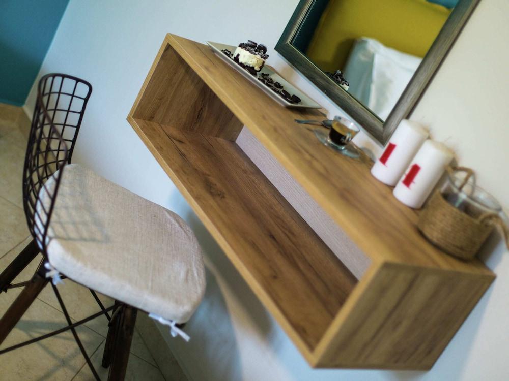 Villa in Adele With Pool & Olive Grove Views