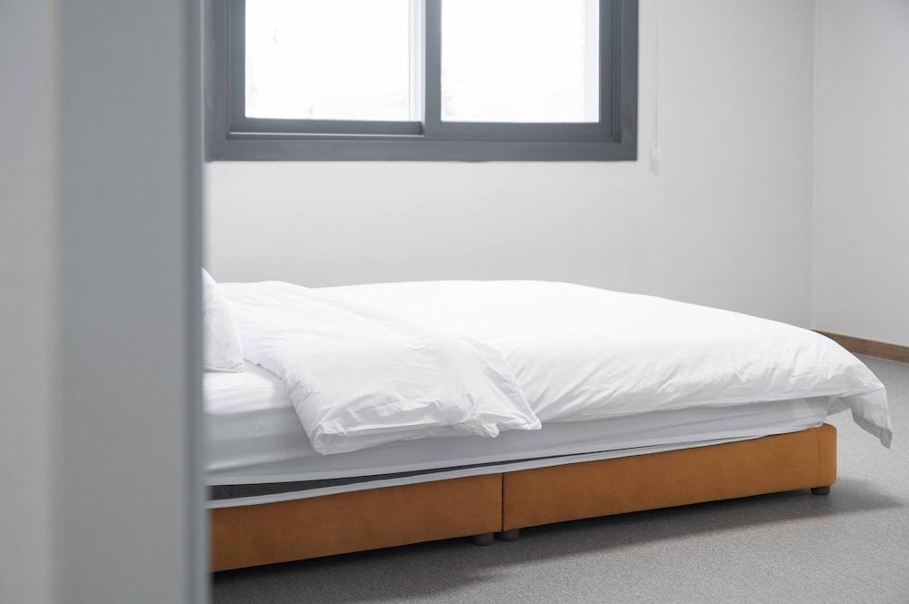 Geochang Surfing Park