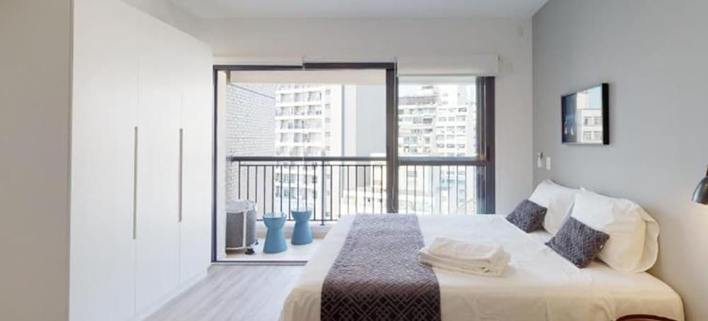 Smart Charlie Bela Vista