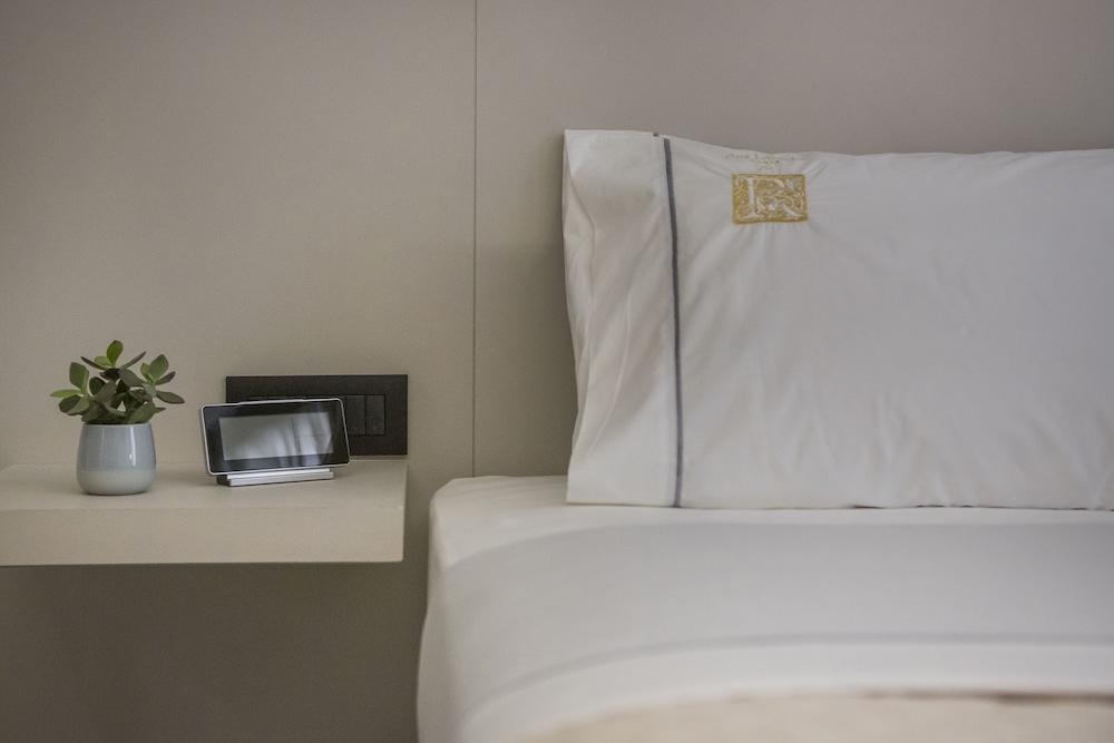 Royalty Hotel Athens