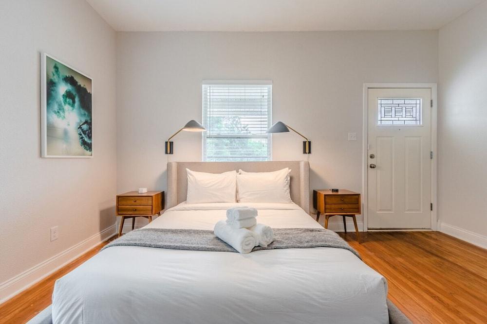 Abode Dallas - The Cedars Downtown