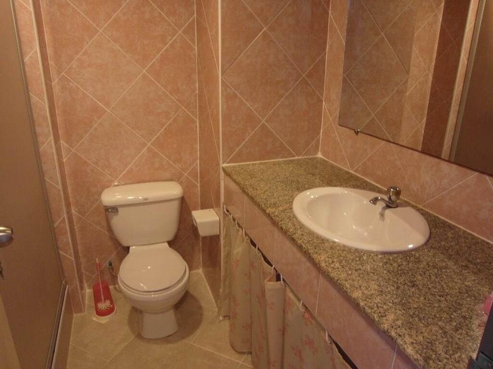 View Talay Condo 2A Floor 16 Room