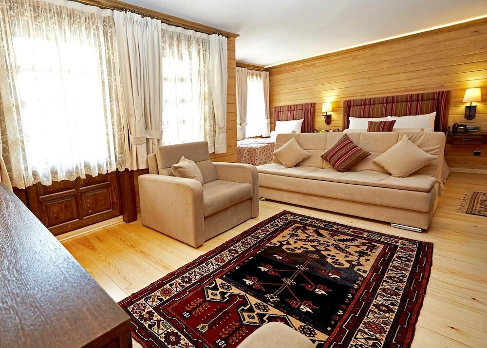 Royal Uzungol Hotel Spa & Restaurant