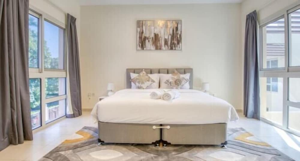 R&H 3BR Villa in RAK Beach Access 172