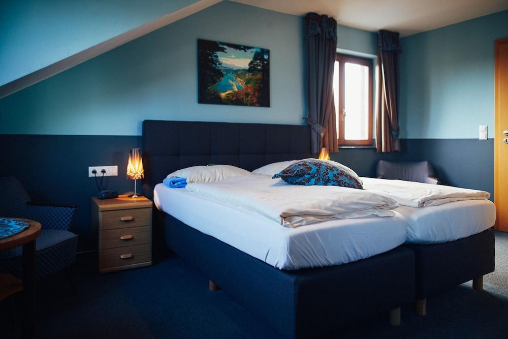 FETZ - Das Loreley Hotel