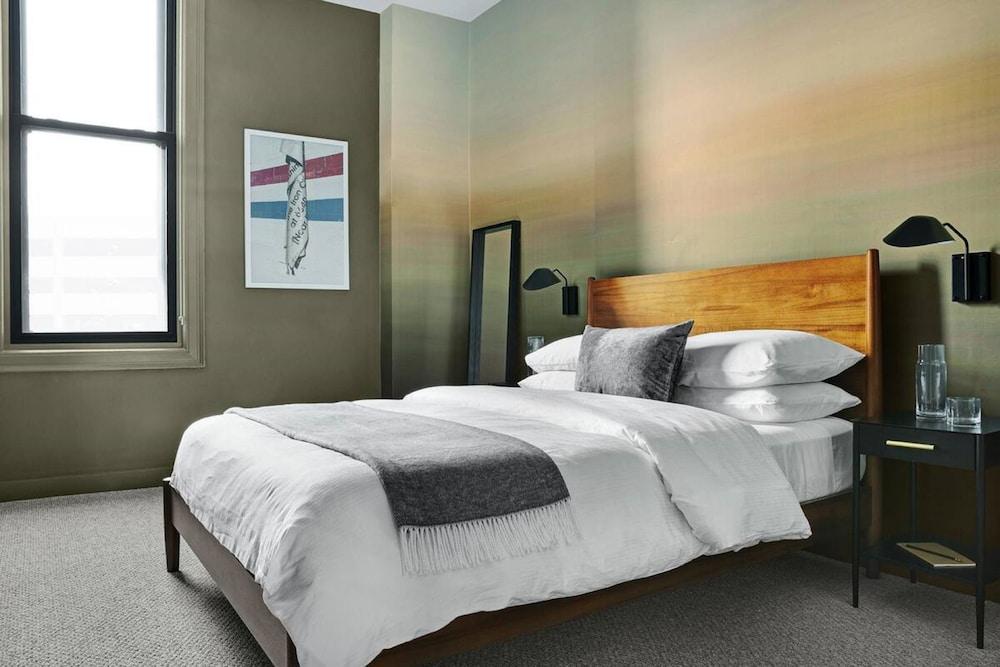 Abode Pittsburgh - Downtown Convention Center