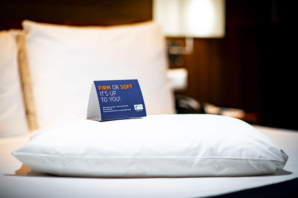 Holiday Inn Express Amsterdam - South by IHG