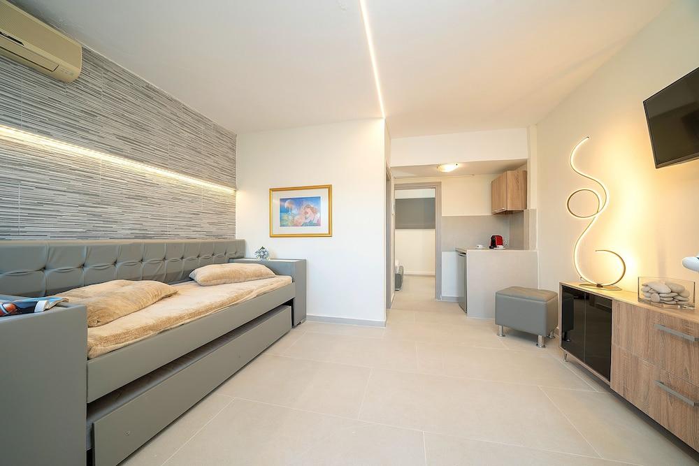 The L Suites & Apartments