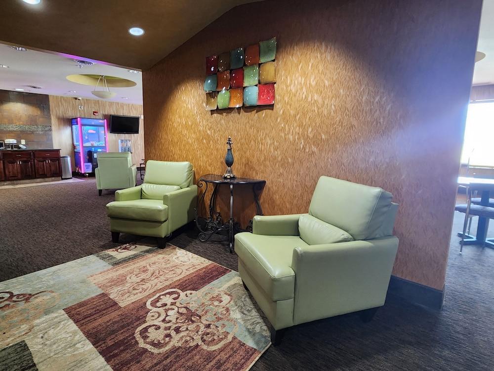 La Quinta Inn & Suites by Wyndham Minot