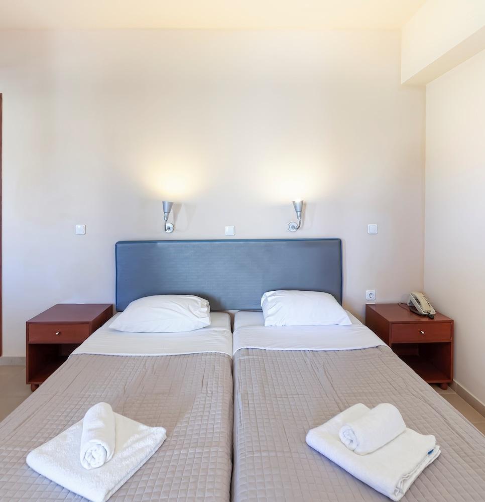 Olympic Suites Hotel Apartments