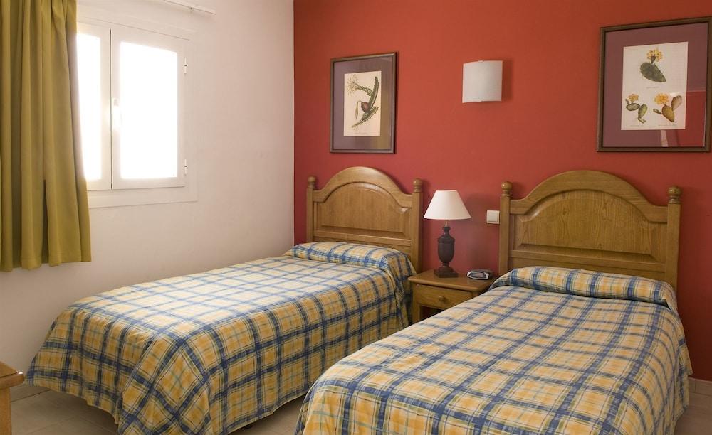 Apartamentos Parque Tropical