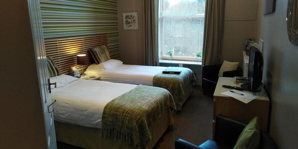 No 29 Well Street B & B