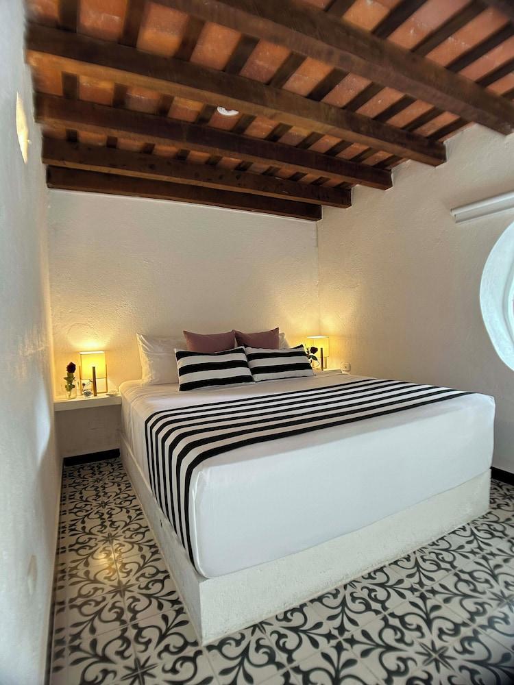 Casa Verde Boutique Hotel