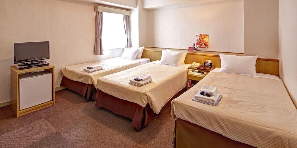 Okinawa Sunplaza Hotel