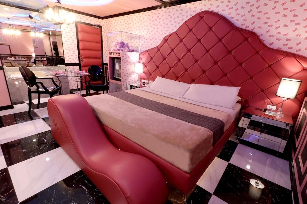 Victoria Court Malabon