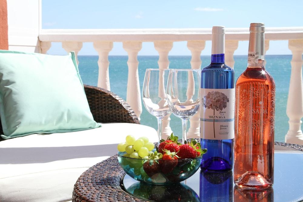 Moon Dreams Mediterraneo