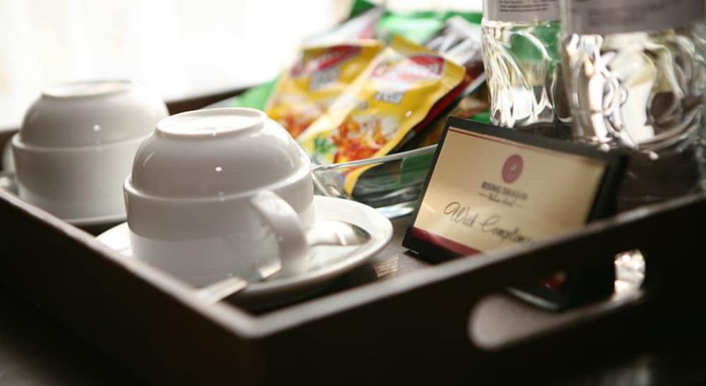 Rising Dragon Villa Hotel