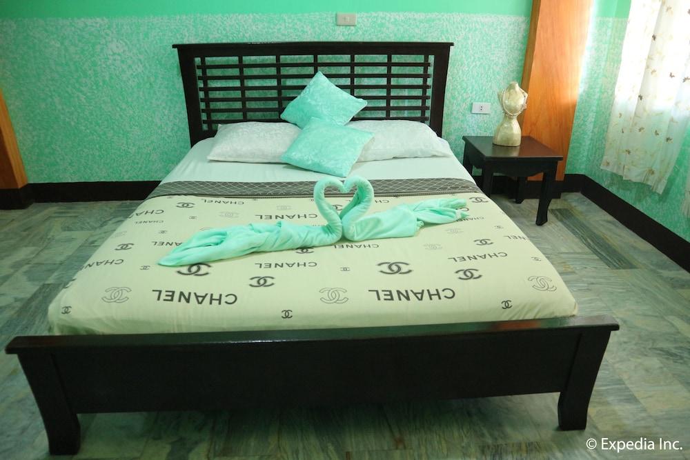 La Isla Bonita Resort and Spa