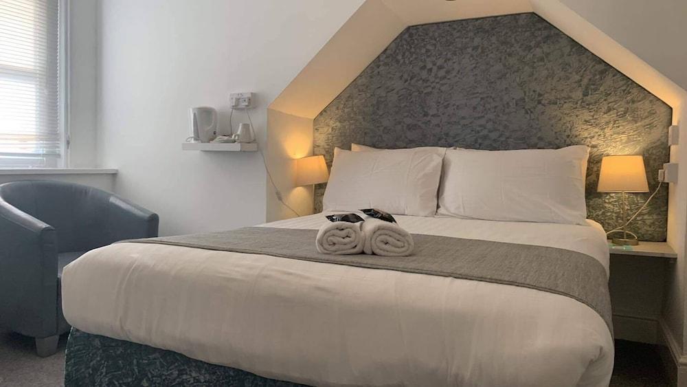 The Jubilee Hotel East- with Spa Facilities