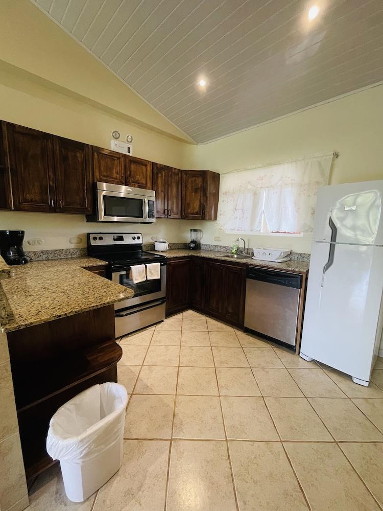 Hotel Cocomar Beachfront Hotel