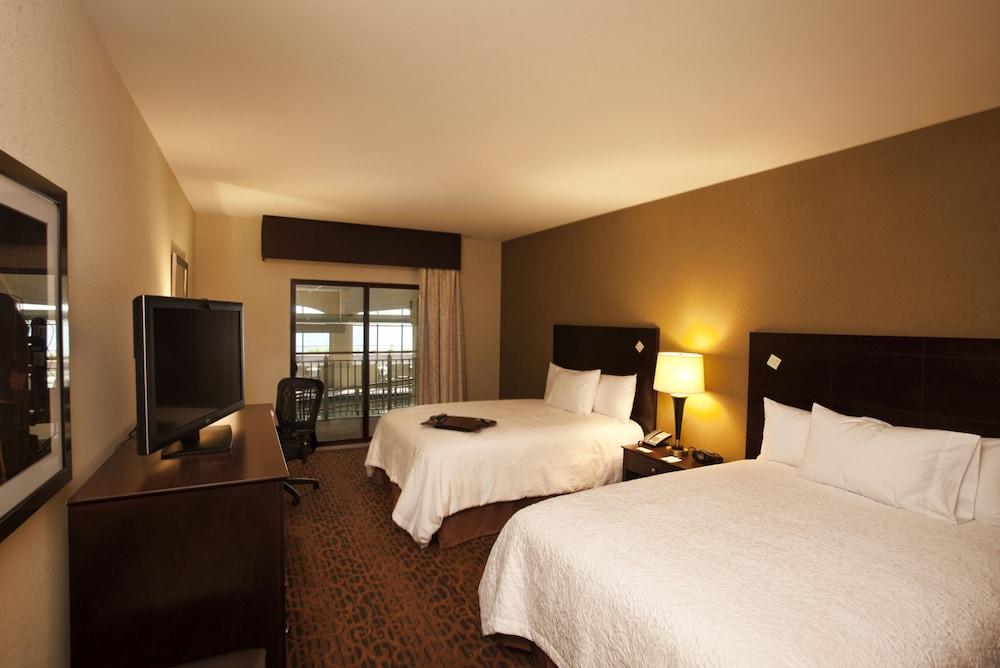 Hampton Inn Marquette/Waterfront