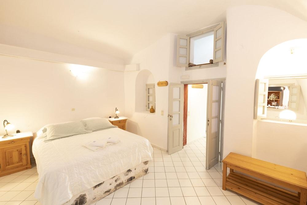 Folia Bianca Apartments