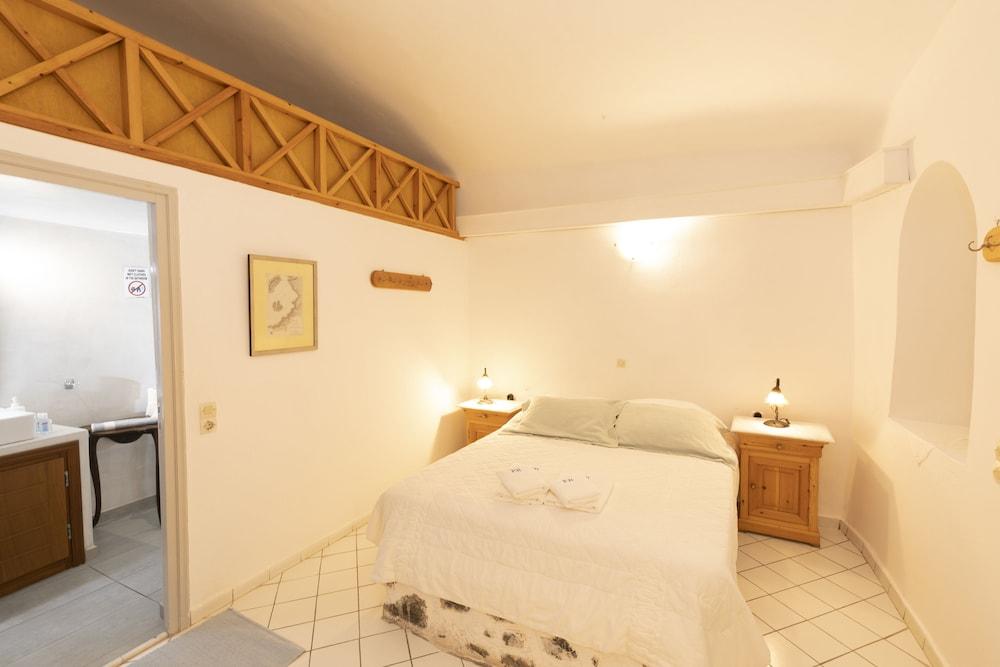 Folia Bianca Apartments