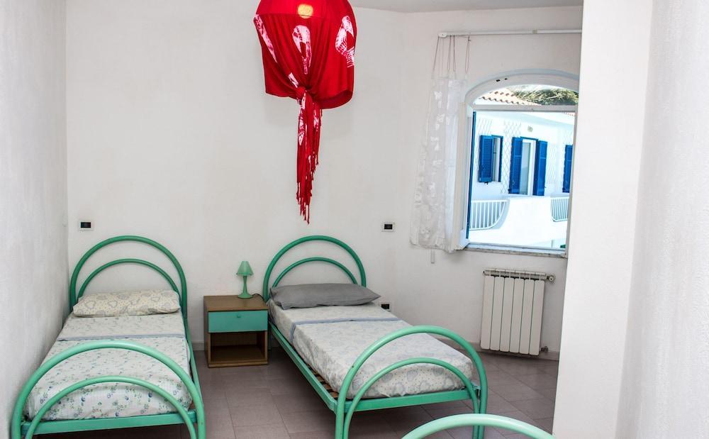 Paradise Beach Hostel