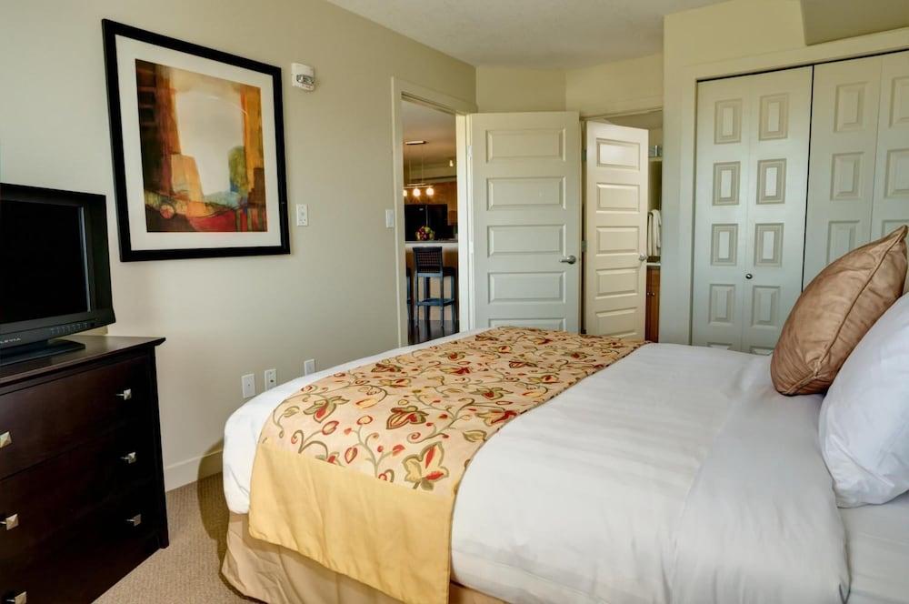 Clearwater Residence Hotel Timberlea