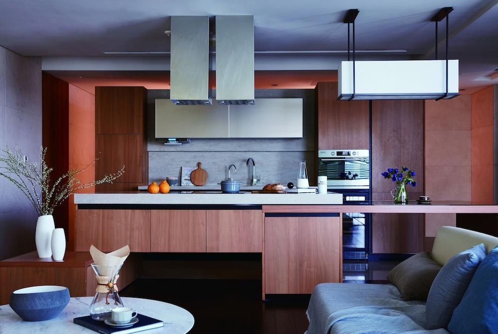 The Classic 500 Pentaz Executive Residence