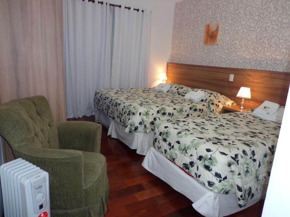 Golden Forest Pousada