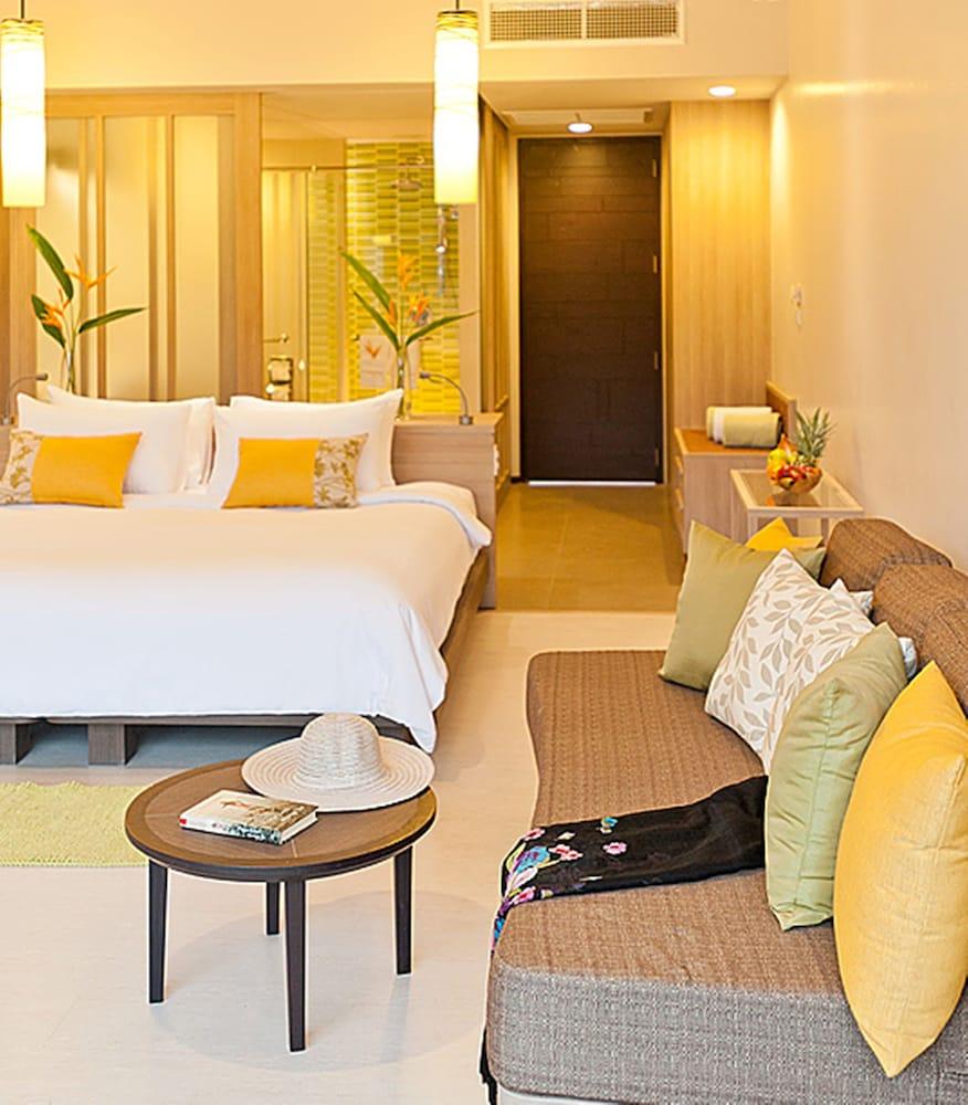 The Sands Khao Lak by Katathani