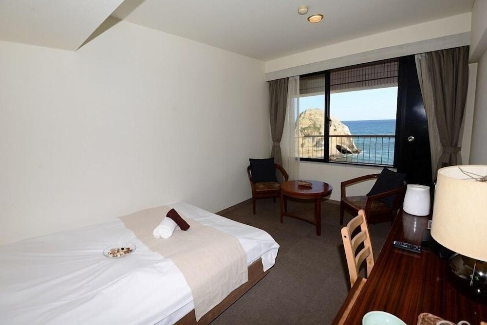 Isohara Seaside Hotel