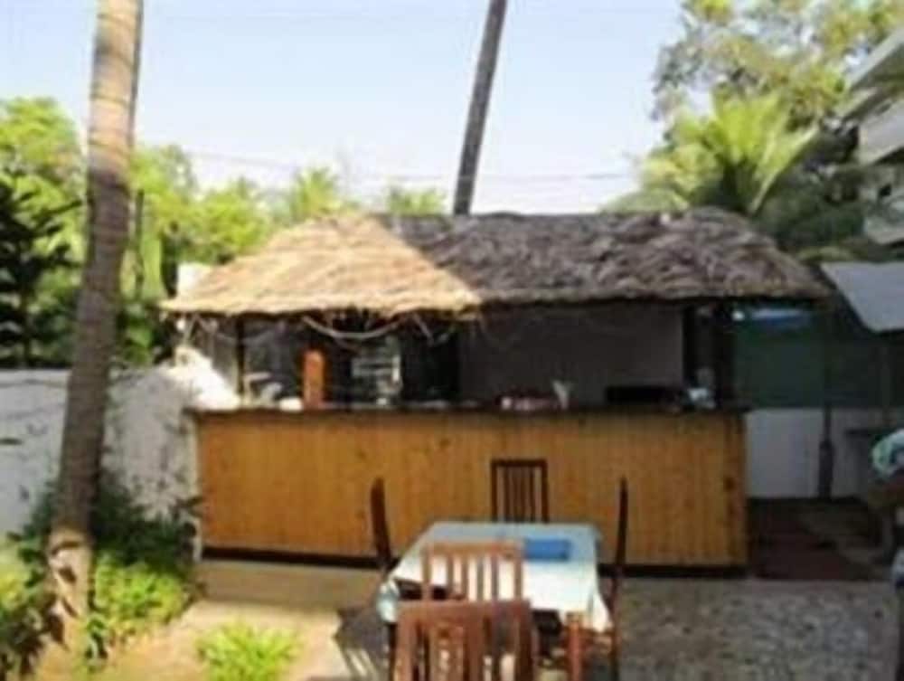 Jessica Saffron Beach Resort