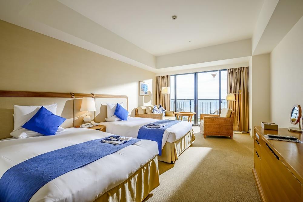 Southern Beach Hotel & Resort OKINAWA