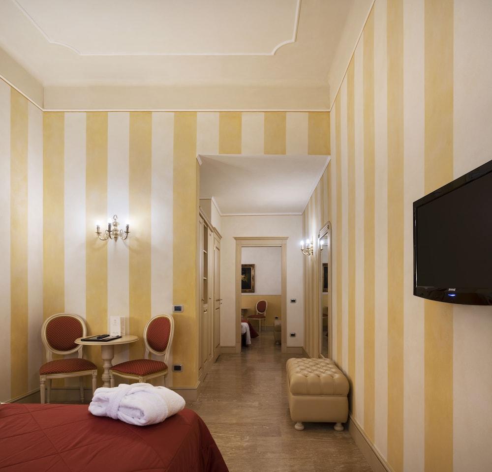 Hotel Cavour