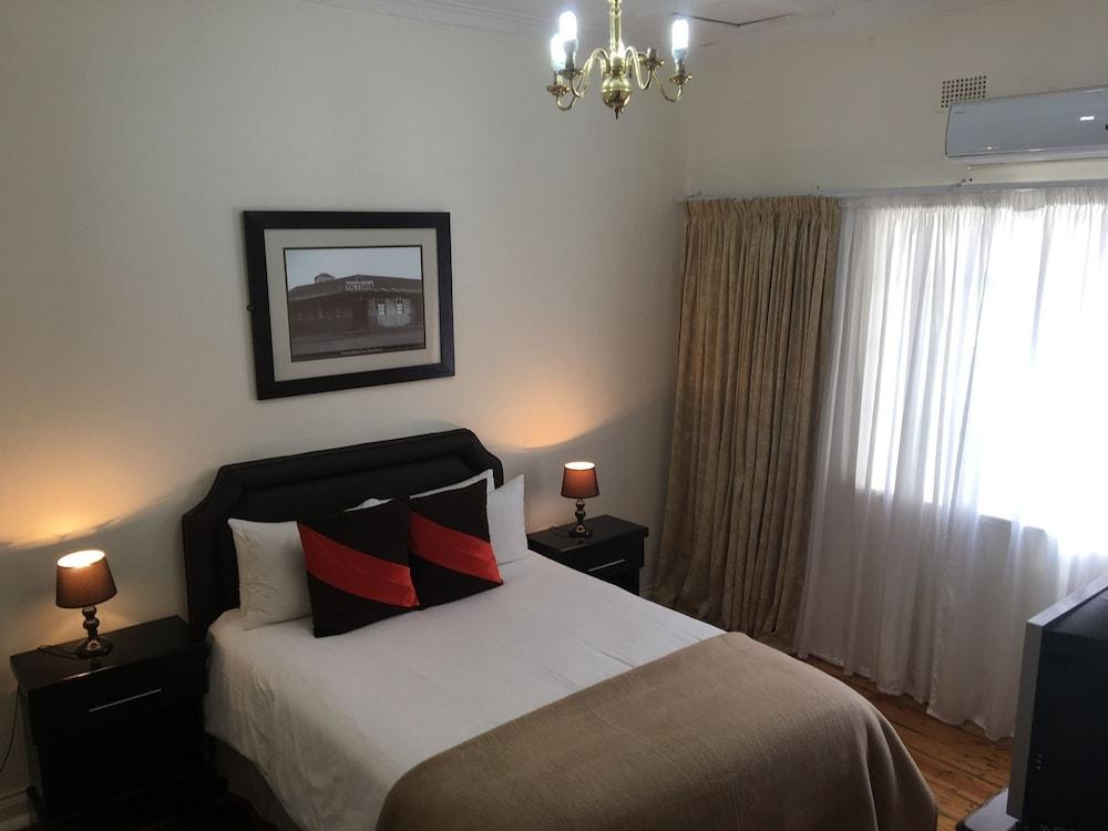 Savoy Hotel Kimberley