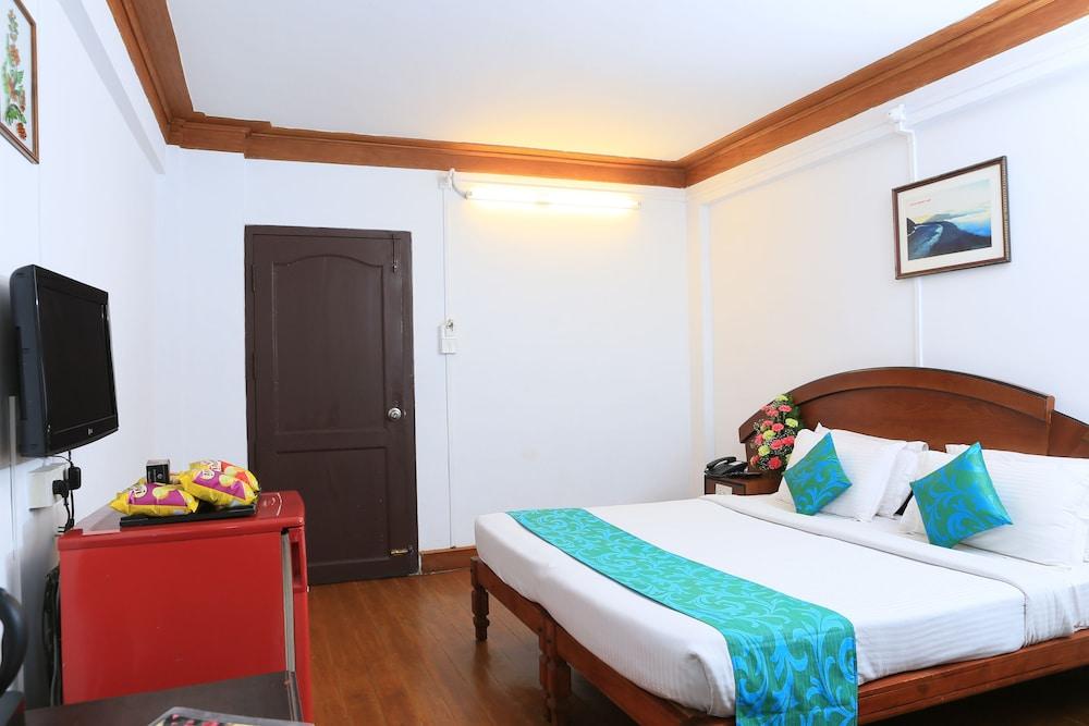 Westwood Riverside Garden Resort