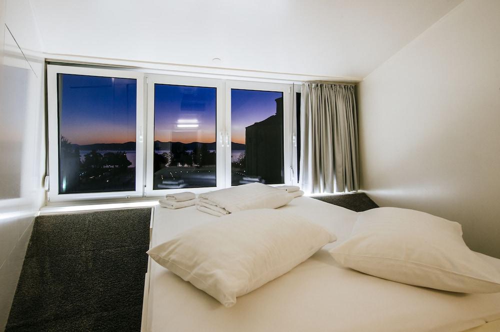 Boutique Hostel Forum