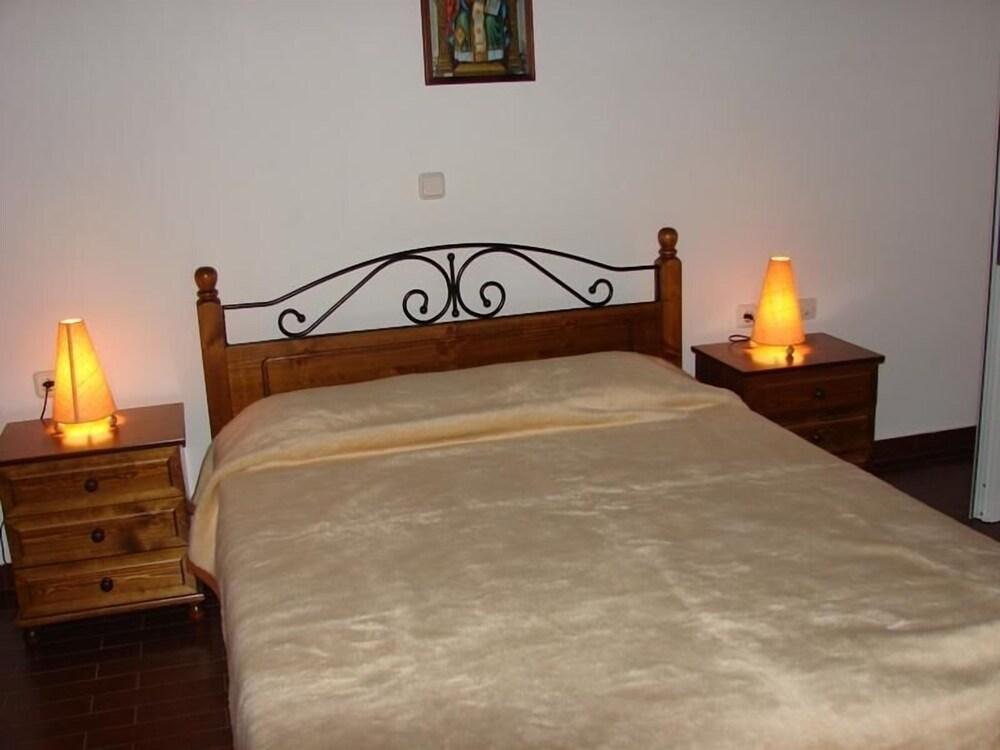 Olympia Paxos Apartment