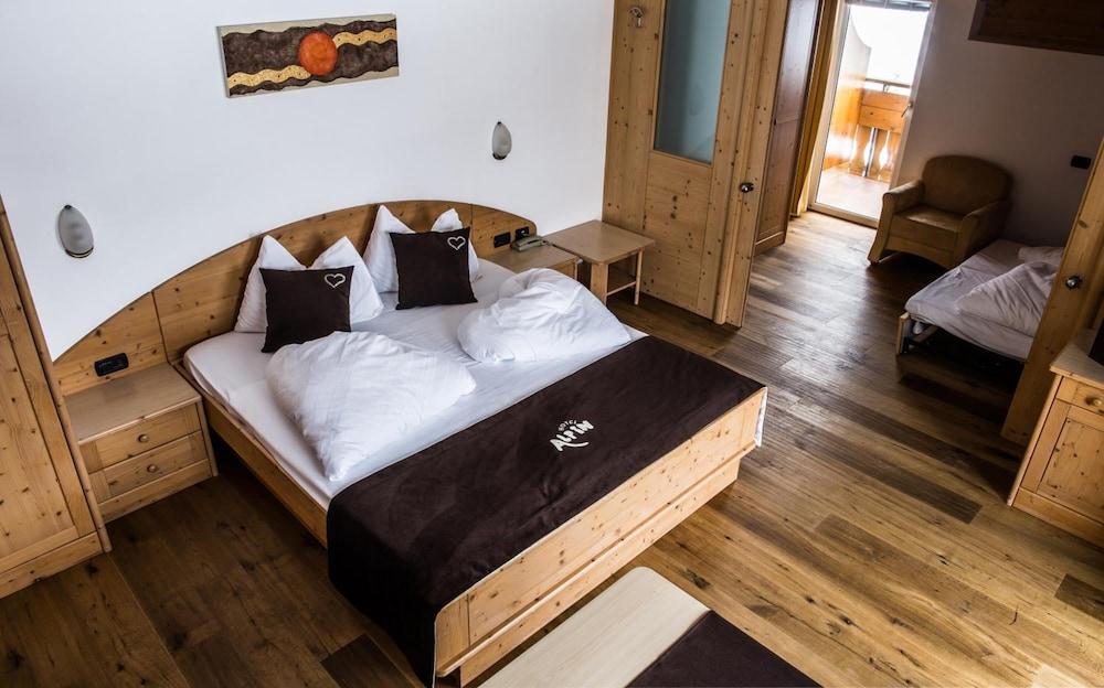 Hotel Alpin