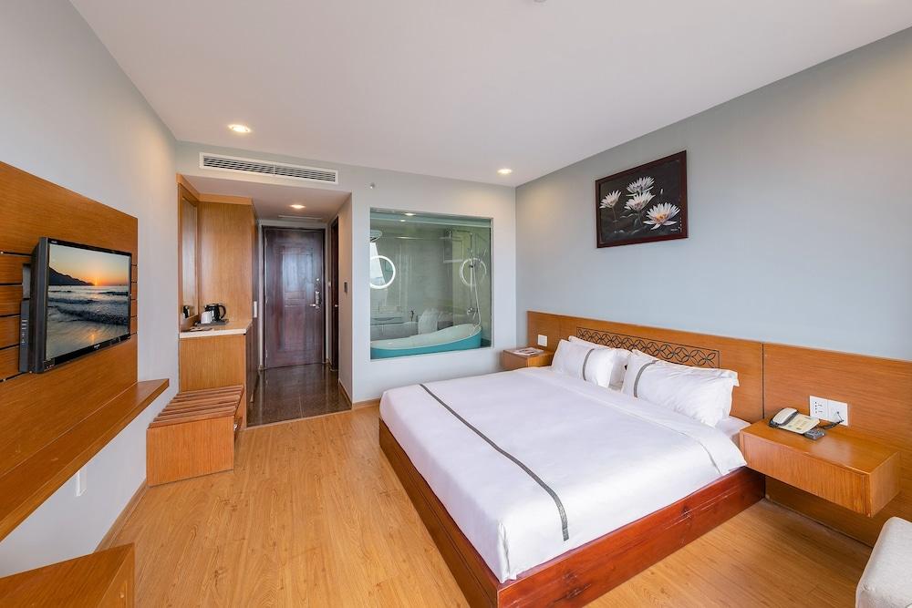 Fansipan Danang Hotel